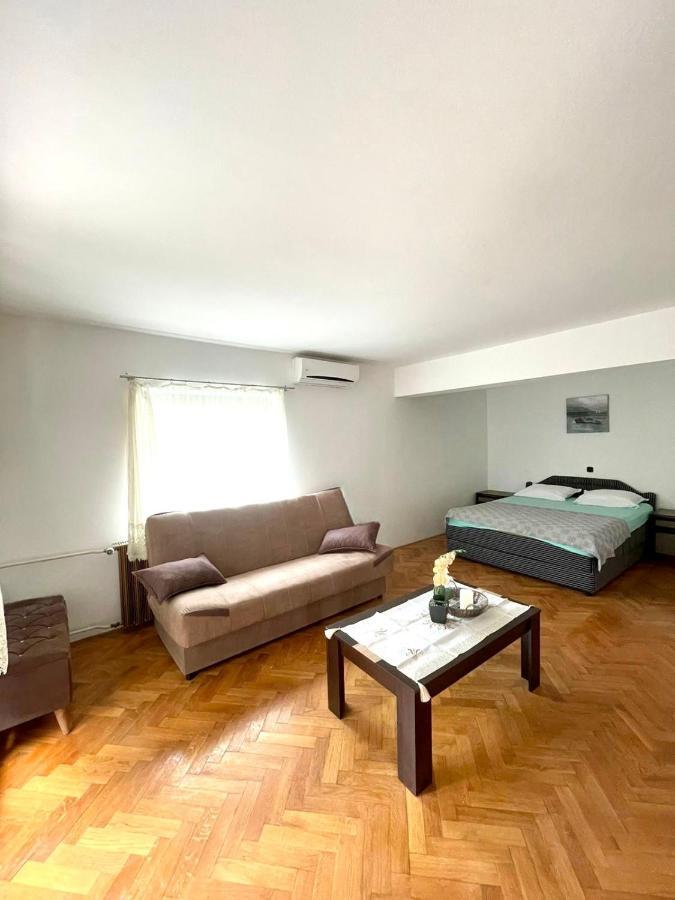 Appartement Julija 1 à Igalo Extérieur photo